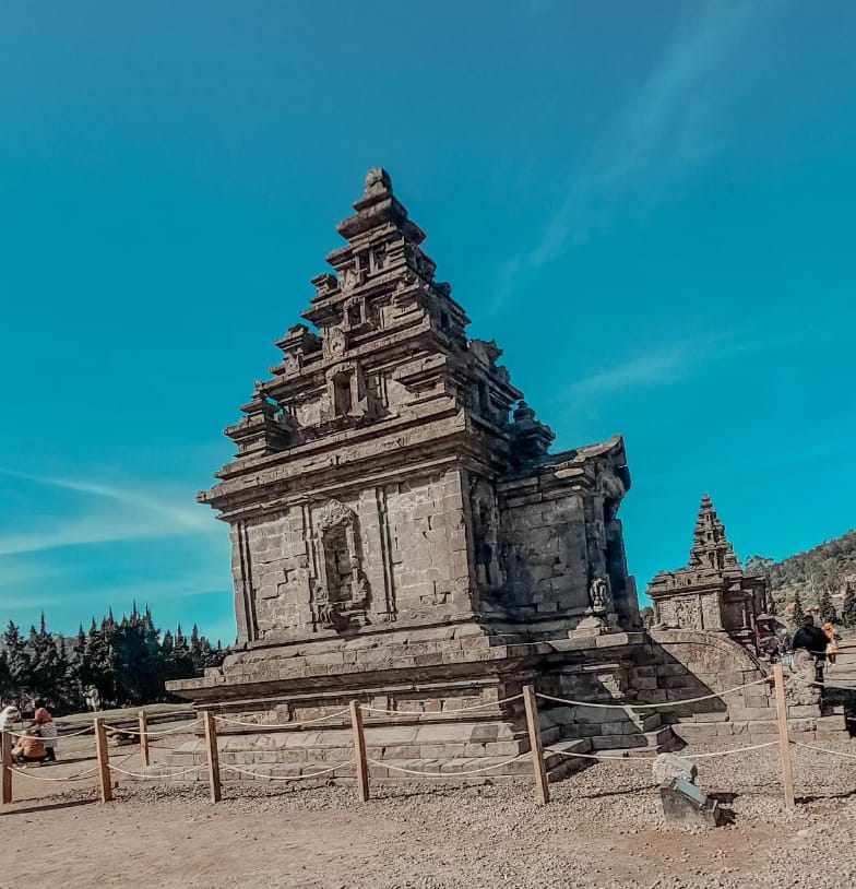 candi arjuna dieng banjarnegara